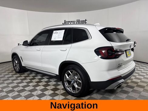 Used 2022 BMW X3 sDrive30i w/ Premium Package 2 (ZPA) RWD image 9