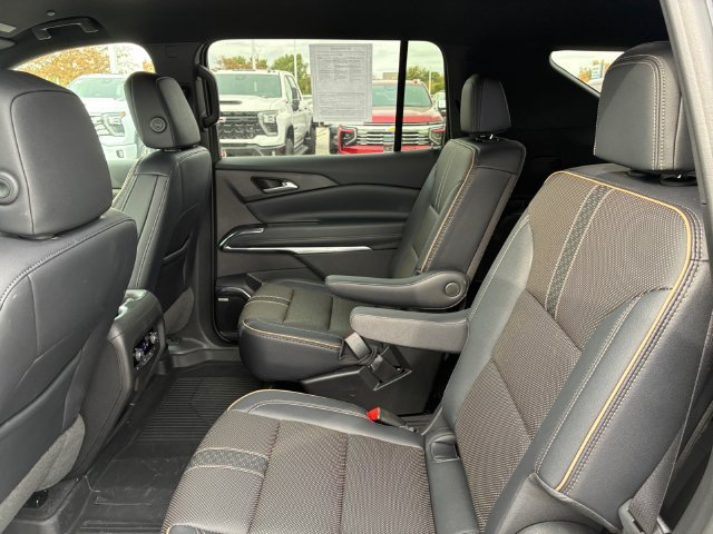 New 2026 Chevrolet Traverse High Country w/ LPO, Floor Liner Package AWD/4WD image 17
