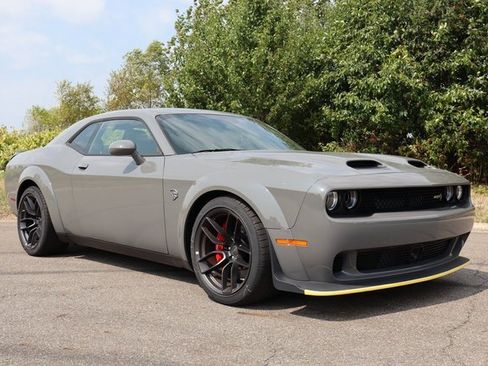 Used 2023 Dodge Challenger SRT Hellcat Widebody image 3