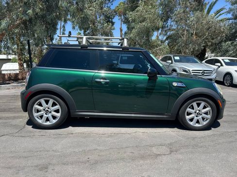 Used 2011 MINI Cooper S w/ Premium Pkg image 4