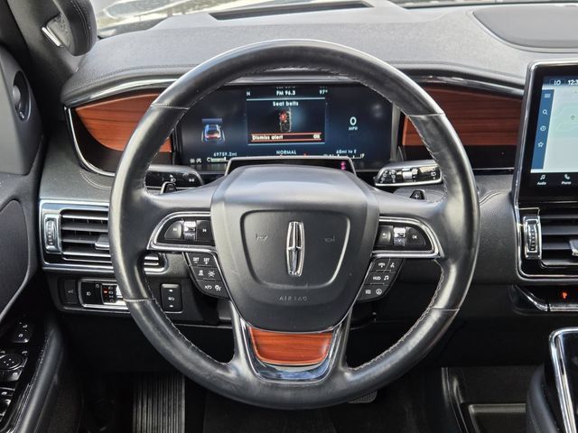 Used 2023 Lincoln Navigator Reserve AWD/4WD image 20