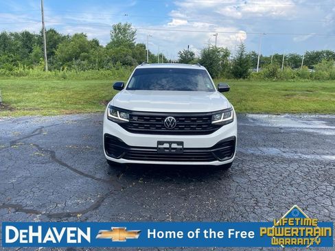 Used 2023 Volkswagen Atlas SEL R-Line AWD/4WD image 9