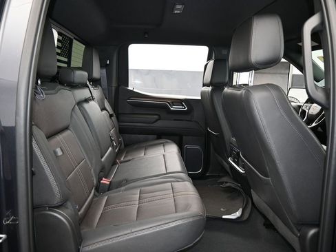 Used 2022 Chevrolet Silverado 1500 High Country image 51