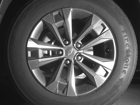 Used 2025 Chevrolet Equinox LT image 12