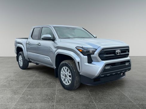 New 2026 Toyota Tacoma SR5 AWD/4WD image 7