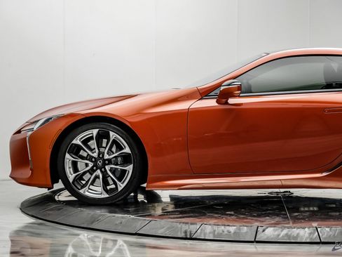 Used 2021 Lexus LC 500 Coupe w/ Performance Package RWD image 8
