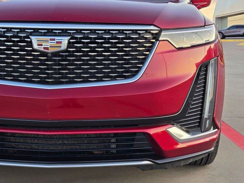 Used 2020 Cadillac XT6 Premium Luxury image 6