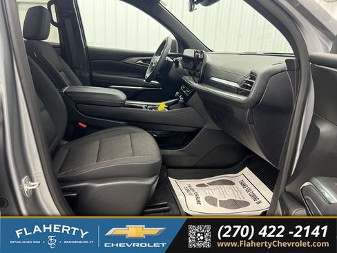 Used 2024 Chevrolet Traverse LS w/ LPO, Floor Liner Package FWD image 15