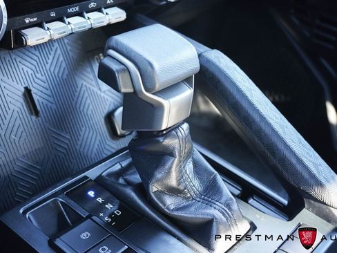 Used 2024 Toyota Tacoma TRD Off-Road image 35