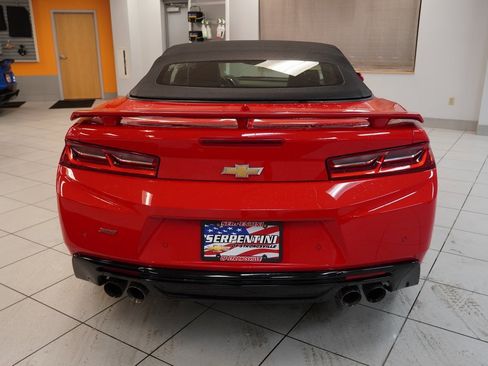Used 2017 Chevrolet Camaro SS image 8