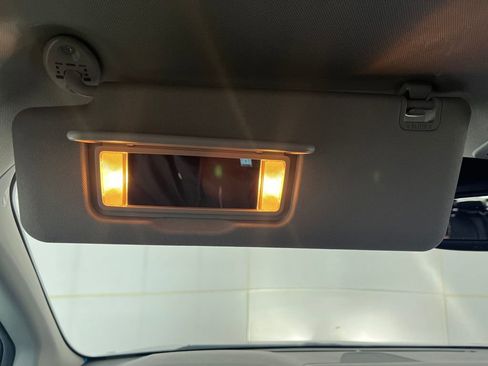 Used 2024 Toyota Sienna XLE image 74