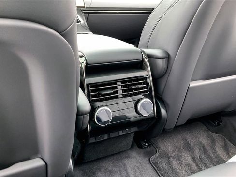 Used 2025 Land Rover Range Rover Sport Dynamic SE image 38