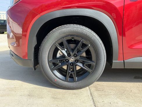 New 2026 Toyota Grand Highlander AWD image 34