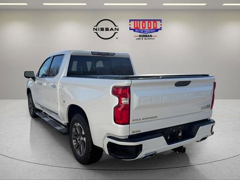 Used 2023 Chevrolet Silverado 1500 High Country w/ Technology Package AWD/4WD image 4