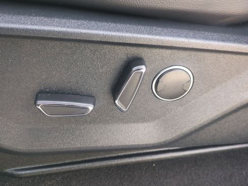 Certified 2025 Ford F150 Lariat w/ Equipment Group 502A High image 17