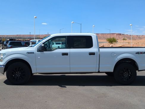 Used 2017 Ford F150 XLT AWD/4WD image 6