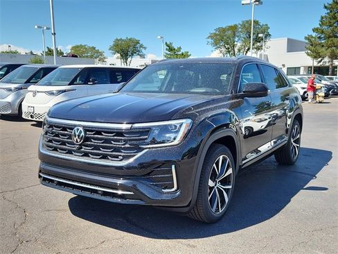 New 2026 Volkswagen Atlas Cross Sport SEL Premium R-Line image 4