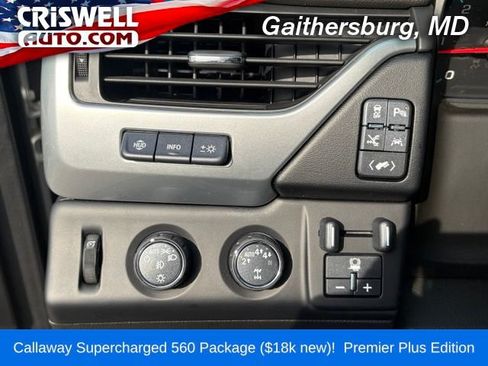 Used 2019 Chevrolet Suburban Premier w/ Premier Plus Edition AWD/4WD image 30