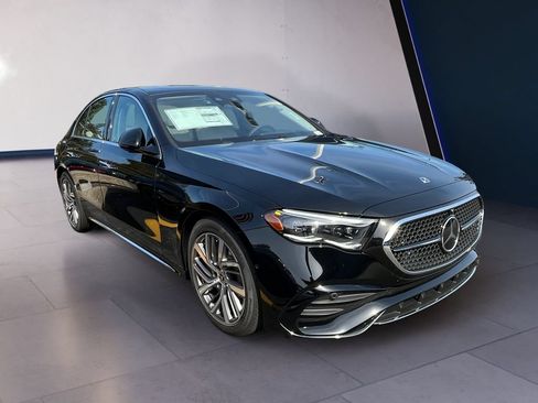 Certified 2026 Mercedes-Benz E 450 4MATIC Sedan image 4