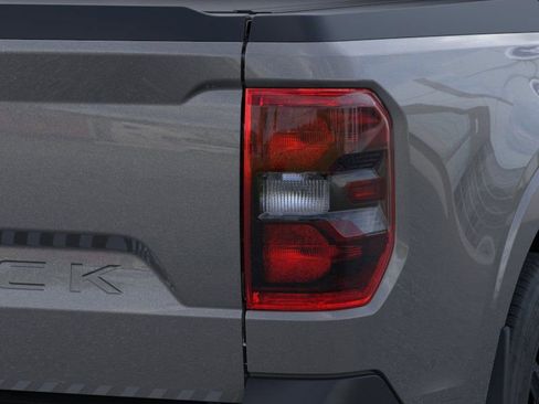 New 2026 Ford Maverick Lariat image 22