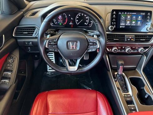 Used 2021 Honda Accord Sport image 16