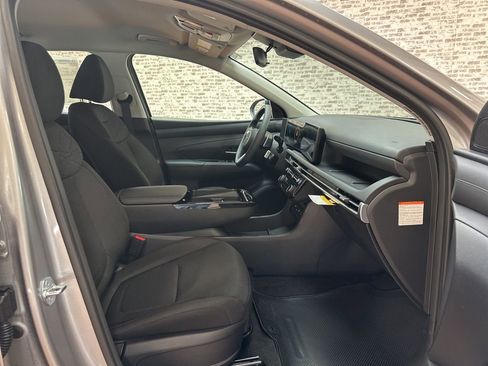 New 2026 Hyundai Tucson Blue SE w/ Tow & Go Package image 11