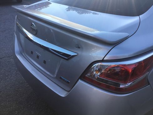 Used 2014 Nissan Altima 2.5 S w/ Sport Value Package image 12