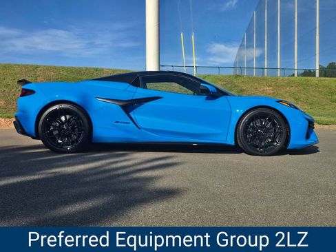 Certified 2024 Chevrolet Corvette Z06 RWD image 2