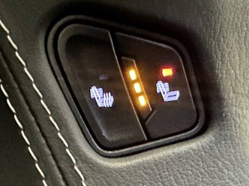 Used 2019 Chevrolet Tahoe LT image 28