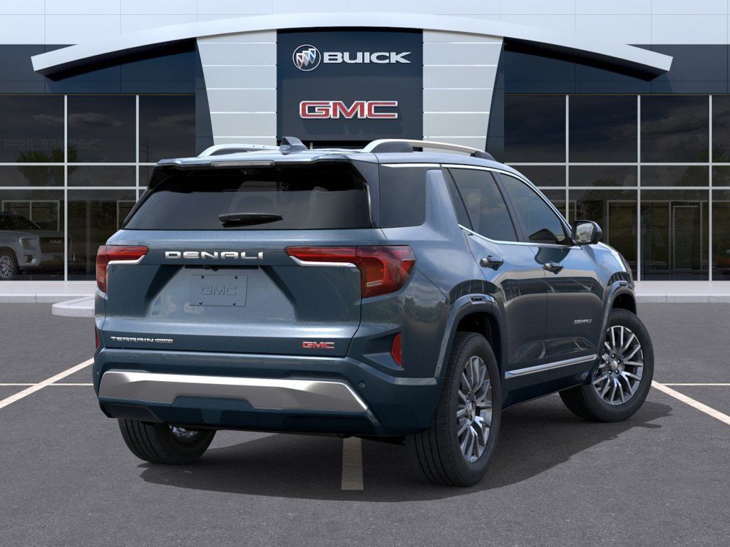New 2027 GMC Terrain Denali w/ LPO, Floor Liner Package AWD/4WD image 4