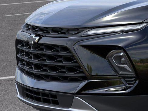 New 2026 Chevrolet Blazer LT w/ Midnight/Sport Edition AWD/4WD image 13