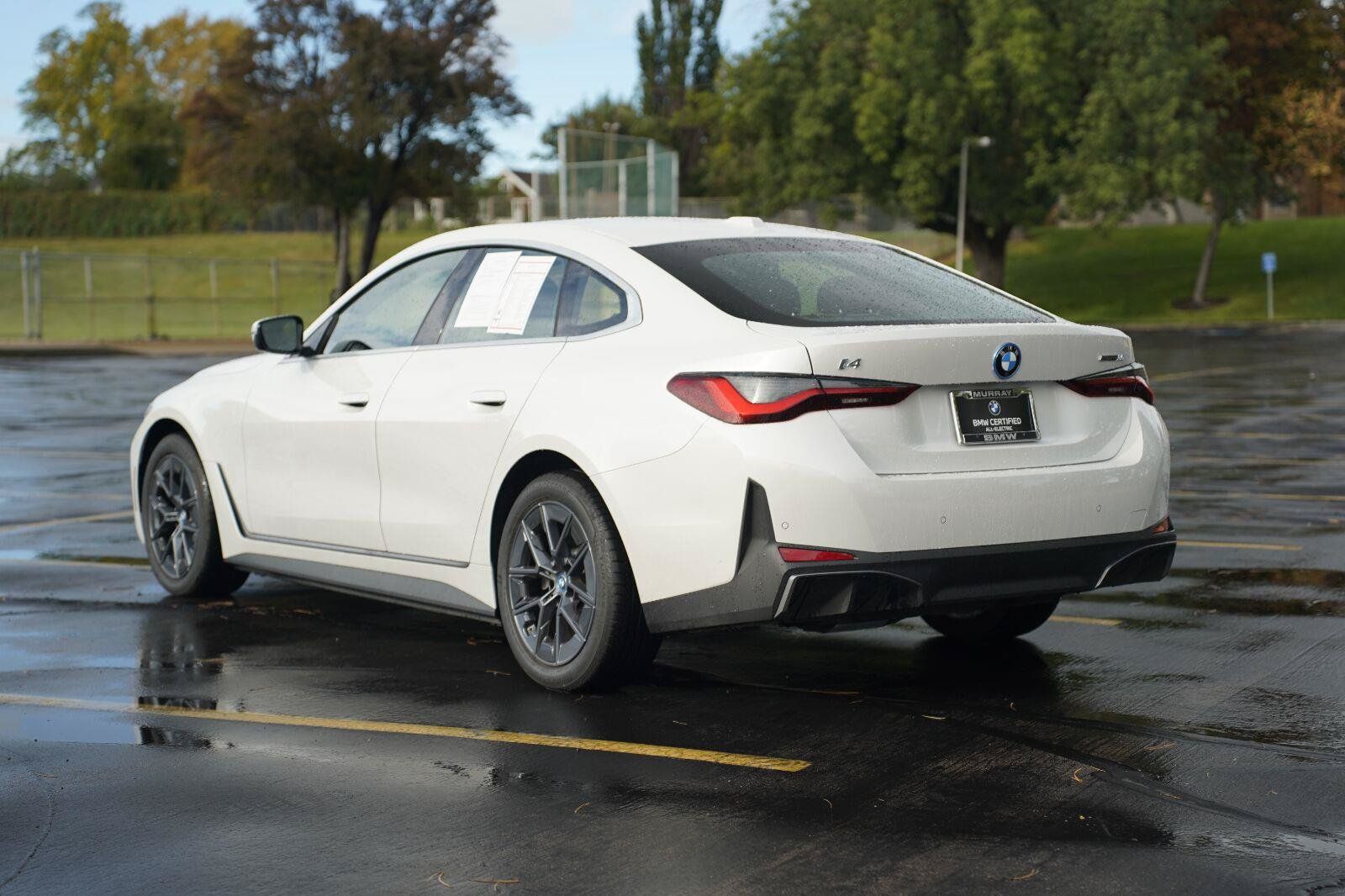 Used 2024 BMW i4 eDrive35 w/ Convenience Package RWD image 3
