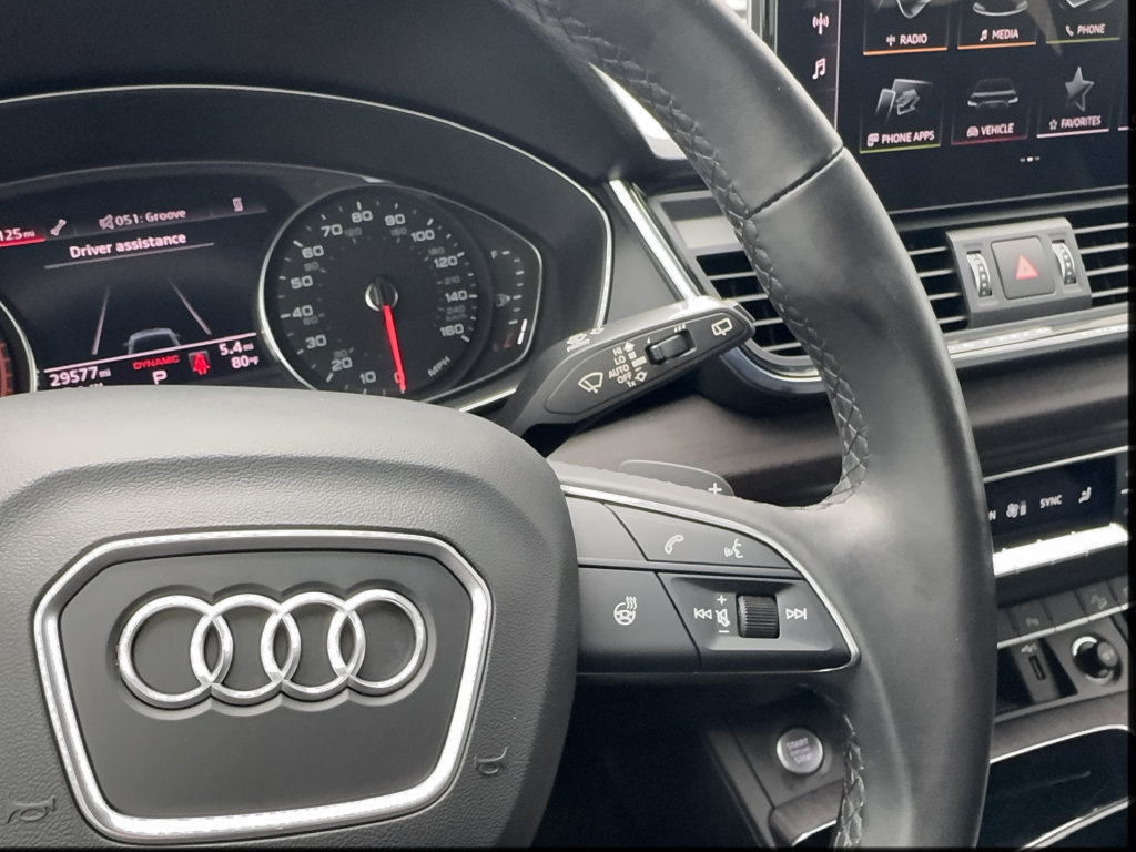Used 2022 Audi Q5 2.0T Premium AWD/4WD image 47