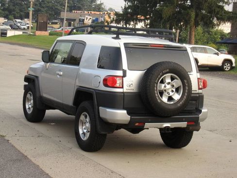 Used 2008 Toyota FJ Cruiser 4WD w/ Convenience Pkg image 13