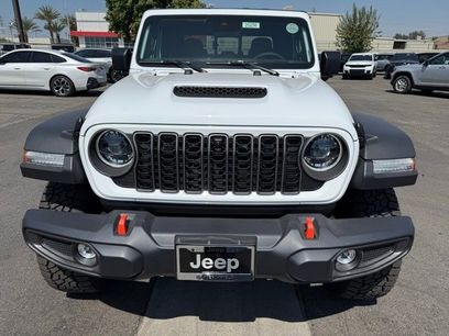 New 2025 Jeep Gladiator Mojave w/ Safety Group