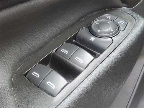 Certified 2023 Chevrolet Equinox LT image 12