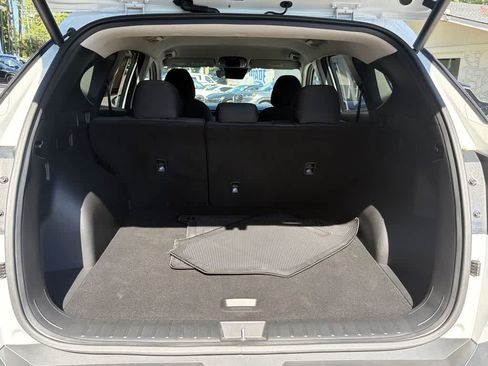 Used 2023 Hyundai Tucson SEL FWD image 16