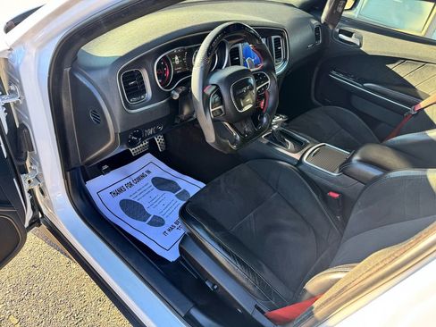 Used 2018 Dodge Charger SRT w/ Harman/Kardon Audio Group image 13