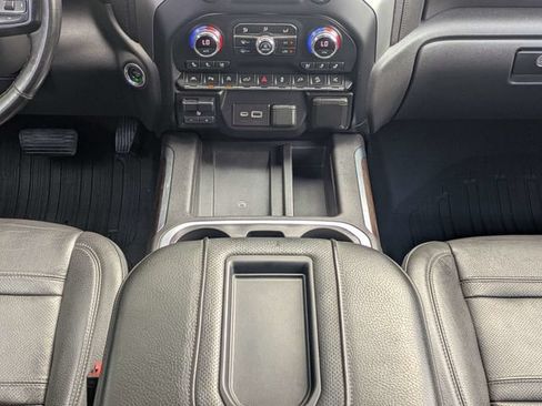 Used 2021 GMC Sierra 1500 Denali w/ Denali Ultimate Package AWD/4WD image 19
