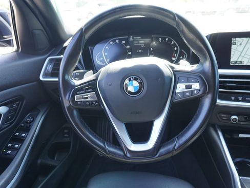 Used 2021 BMW 330i Sedan RWD image 19