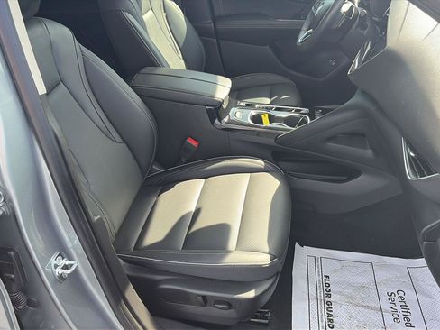 Used 2023 Buick Envision Essence AWD/4WD image 20