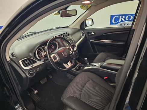 Used 2019 Dodge Journey SE w/ Premium Group image 11