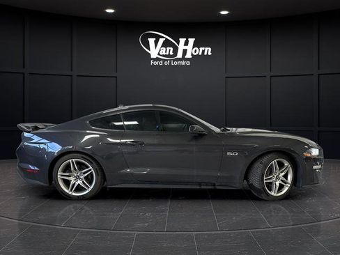 Used 2022 Ford Mustang GT Premium w/ GT Performance Package image 2