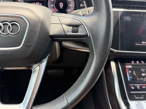 Used 2023 Audi Q8 Prestige AWD/4WD image 17