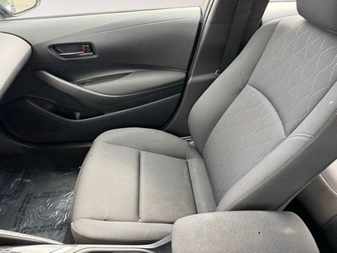Certified 2025 Toyota Corolla LE FWD image 20