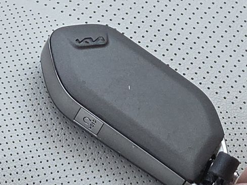 Used 2024 Kia Telluride SX image 36