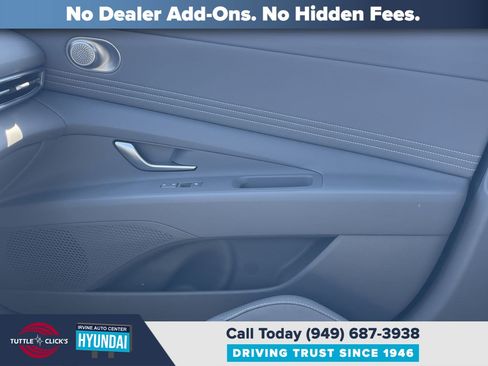 Certified 2025 Hyundai Elantra SEL FWD image 21