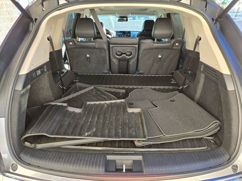 Used 2025 Acura MDX w/ Technology Package image 17