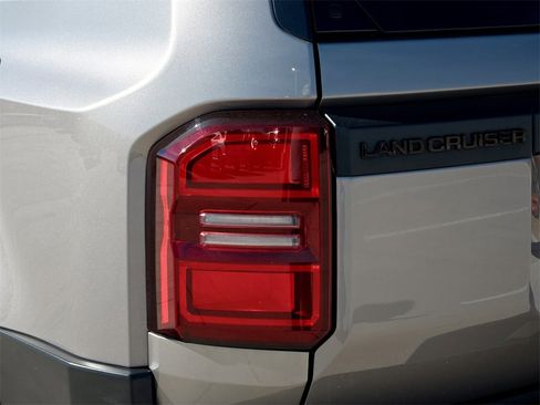 Used 2024 Toyota Land Cruiser 1958 image 6