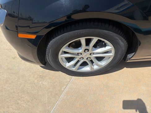 Used 2014 Chevrolet Camaro LS RWD image 13